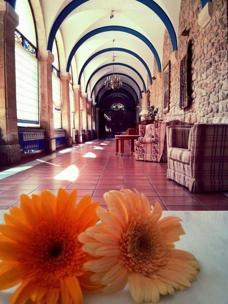 Hotel Hospederia El Convento Miranda de Ebro Exterior foto